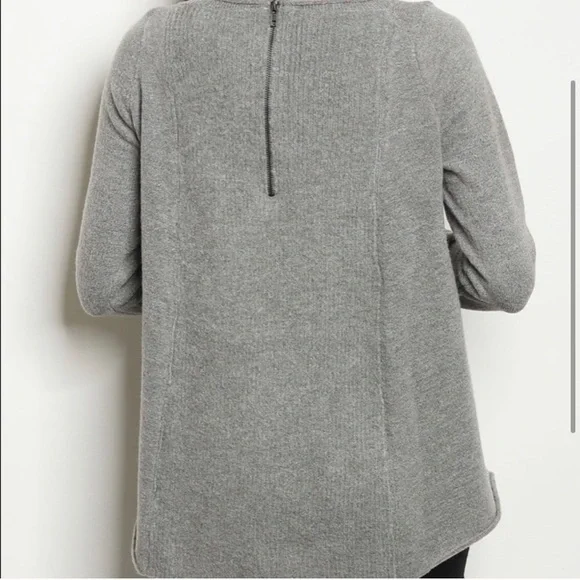 Grey Knit Sweater, zippered back - Picture 2 of 2